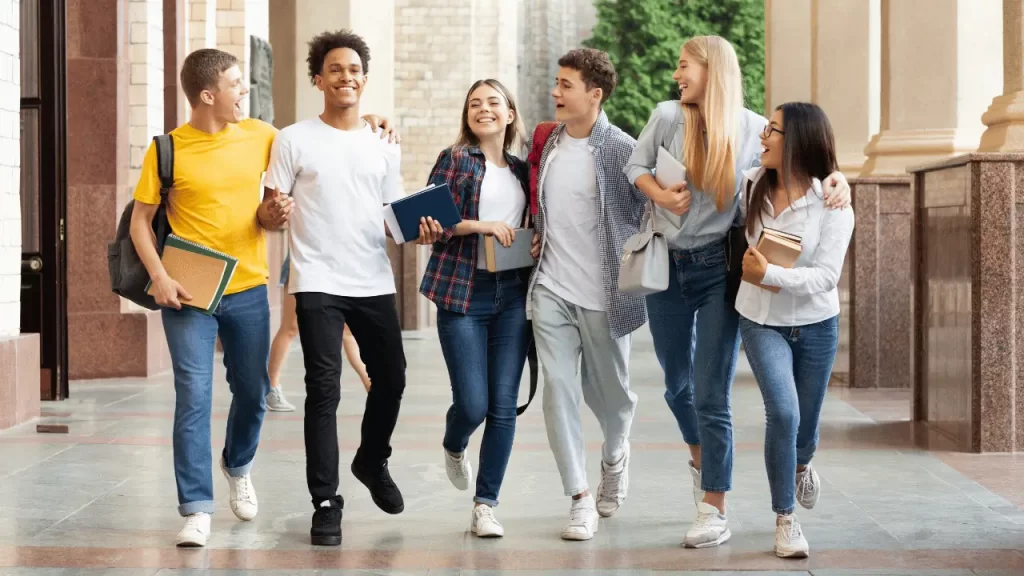 Students talking to each other. - img mutual recognition lsi 2 - Language Systems International Students talking to each other.